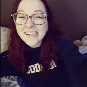 Meet your Posher, April